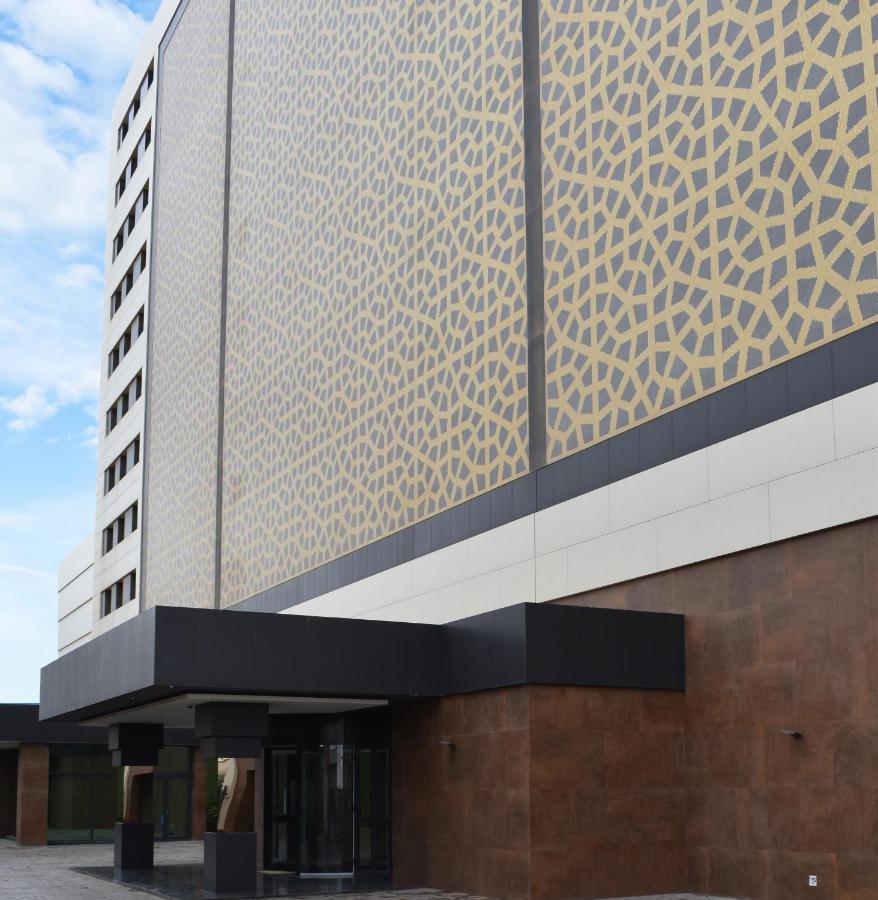 Az Hotels Grand Oran Es Senia Eksteriør bilde