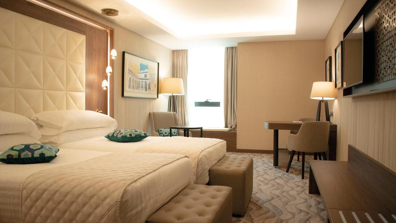 Az Hotels Grand Oran Es Senia Eksteriør bilde