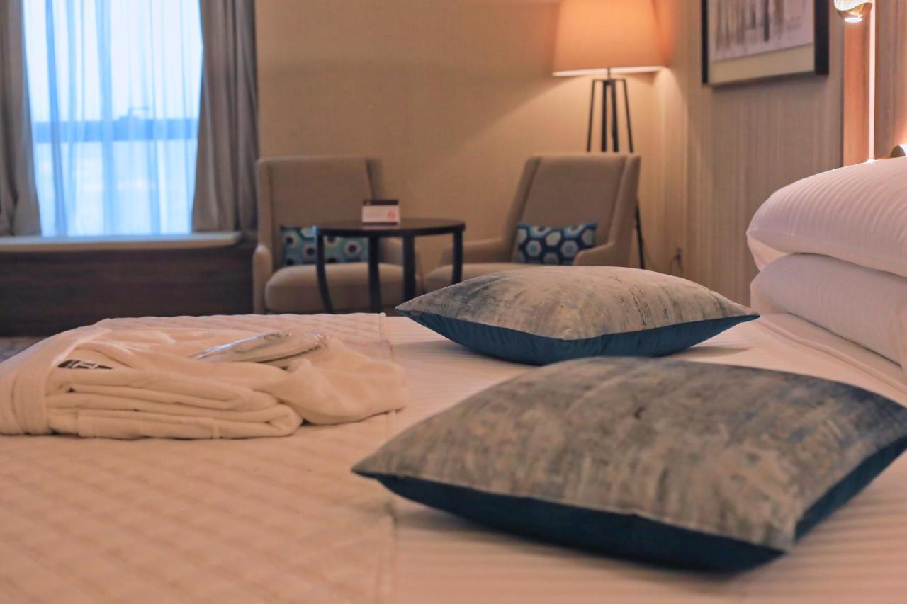 Az Hotels Grand Oran Es Senia Eksteriør bilde