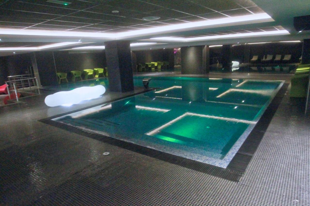 Az Hotels Grand Oran Es Senia Eksteriør bilde