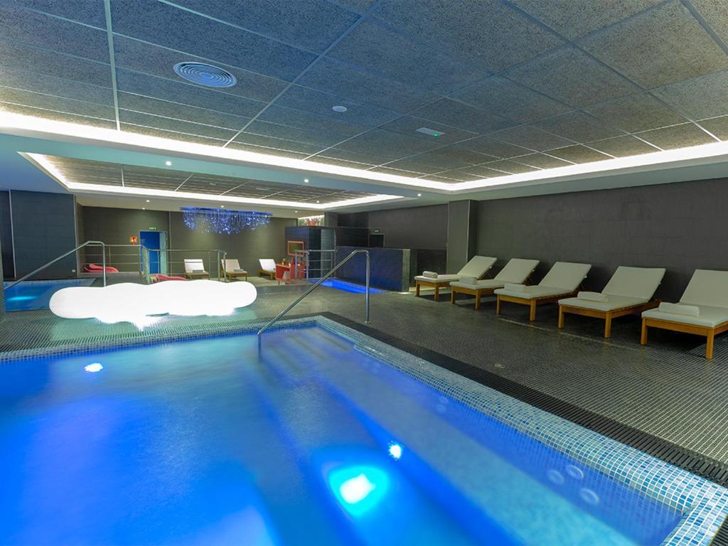 Az Hotels Grand Oran Es Senia Eksteriør bilde